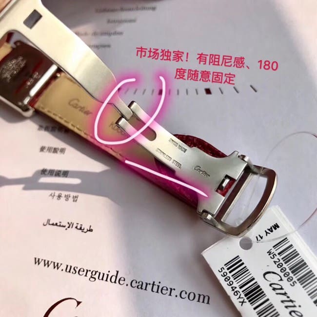 顶级复刻原单手表卡地亚白盘红带坦克系列女款石英手表表扣图