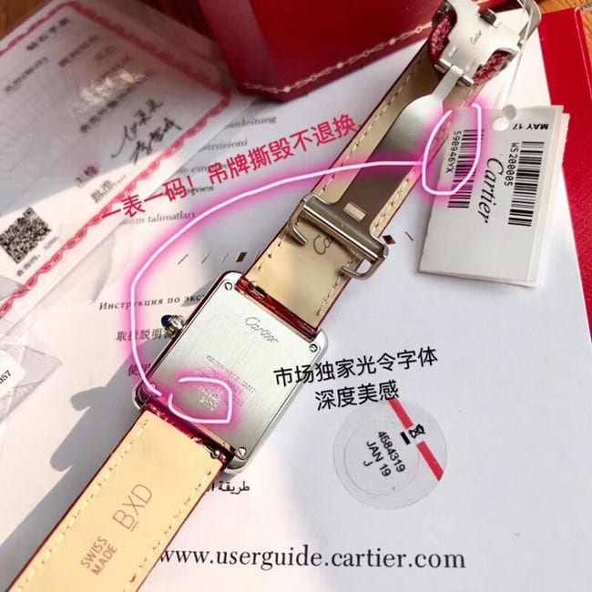 顶级复刻原单手表卡地亚白盘红带坦克系列女款石英手表底盖图