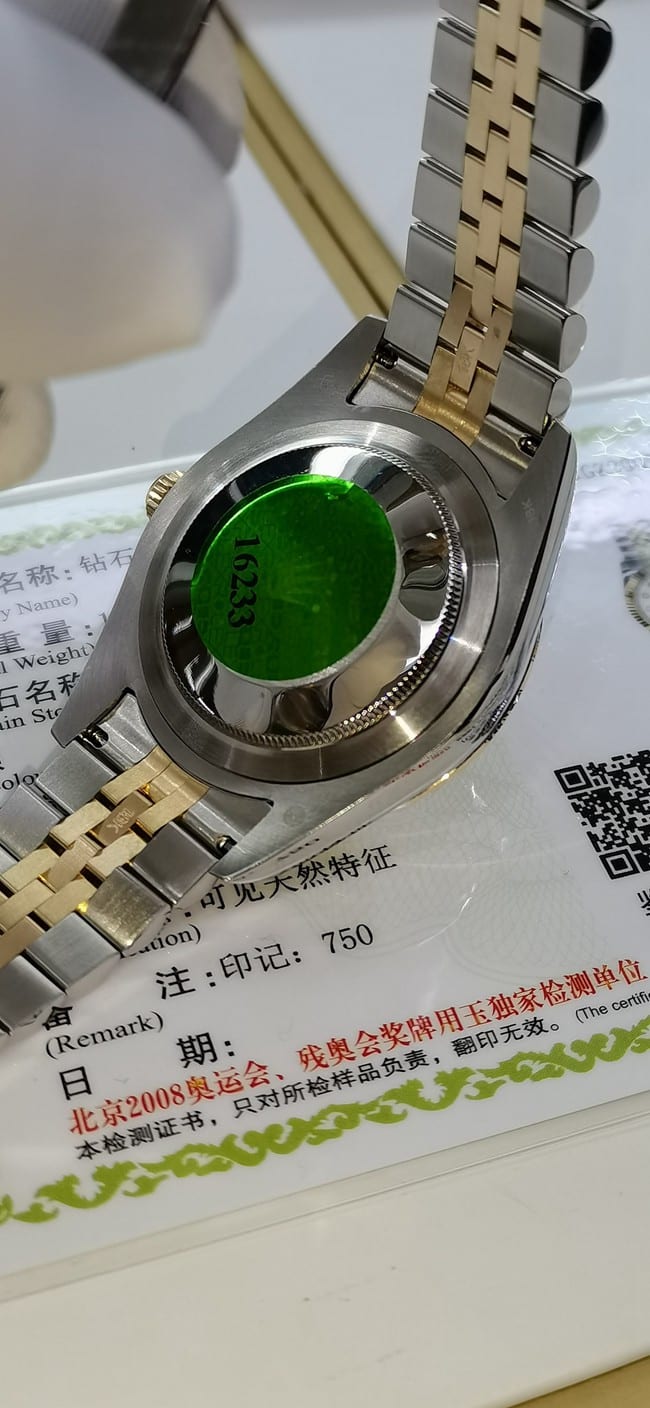 顶级复刻手表劳力士真金真钻全自动机械男款白盘间金星期日志型手表后盖图