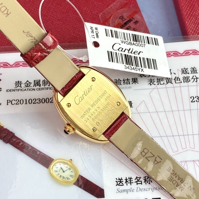顶级复刻原单卡地亚浴缸系列石英女士白盘红带底盖图