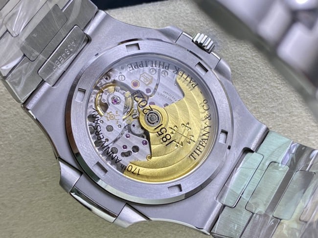 顶级百达翡丽联名Tiffany全球限量款鹦鹉螺复刻手表机芯图