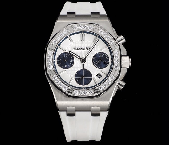 顶级爱彼复刻表Audemars Piguet 皇家橡树银色壳女款多功能计时机械腕表正面图
