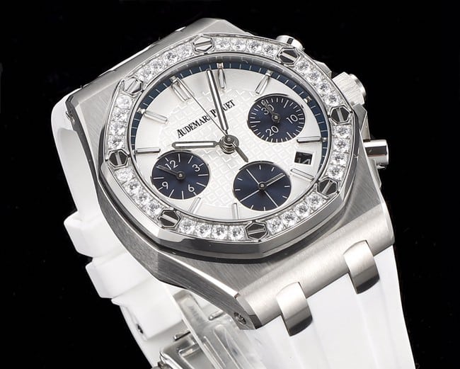 顶级爱彼复刻表Audemars Piguet 皇家橡树银色壳女款多功能计时机械腕表正面图
