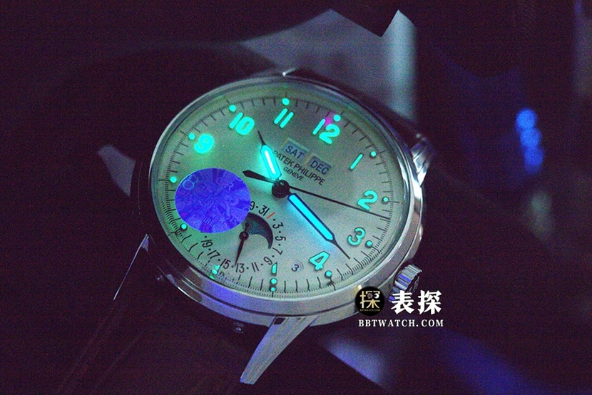GR厂复杂功能百达翡丽1:1复刻手表夜光乳白盘月相皮带款5320G-001夜光实拍图