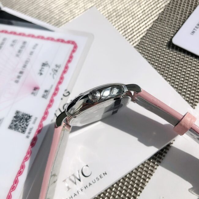 顶级复刻万国IW357417柏涛菲诺系列桃气粉特别版尺寸34毫米女士腕表侧面图