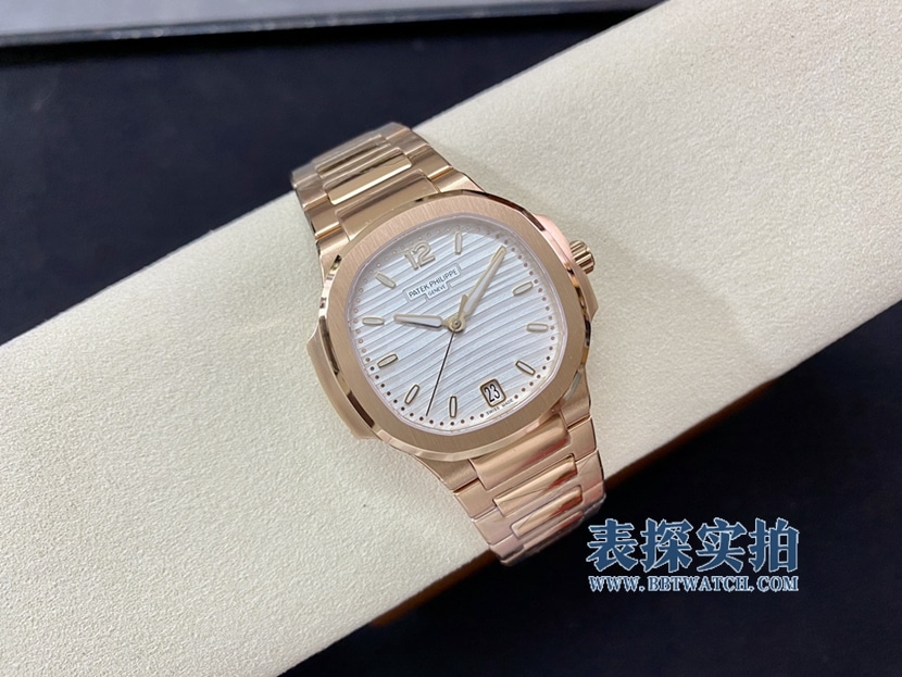 百达翡丽运动优雅系列鹦鹉螺女款7118型号正面