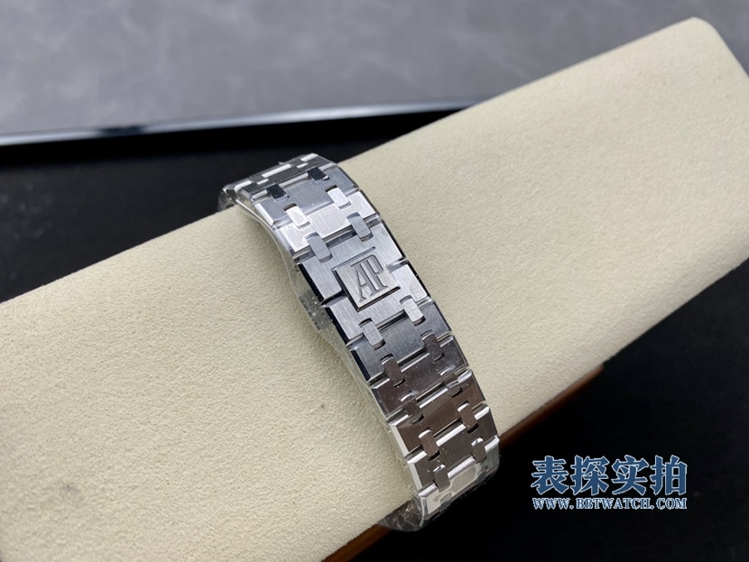 顶级复刻爱彼15400一体3120最强钢王表扣