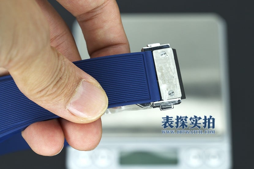 宇舶酒桶型镂空机械男表表扣