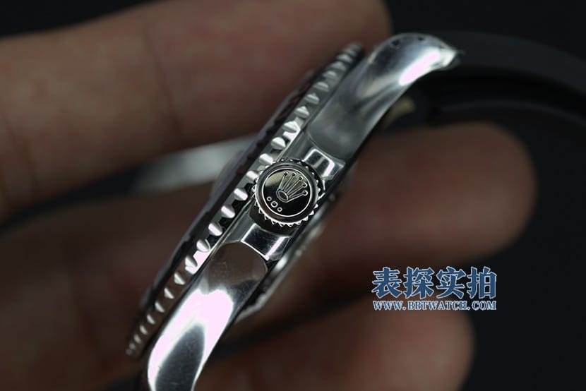 劳力士顶级复刻表VS厂白金游艇侧面