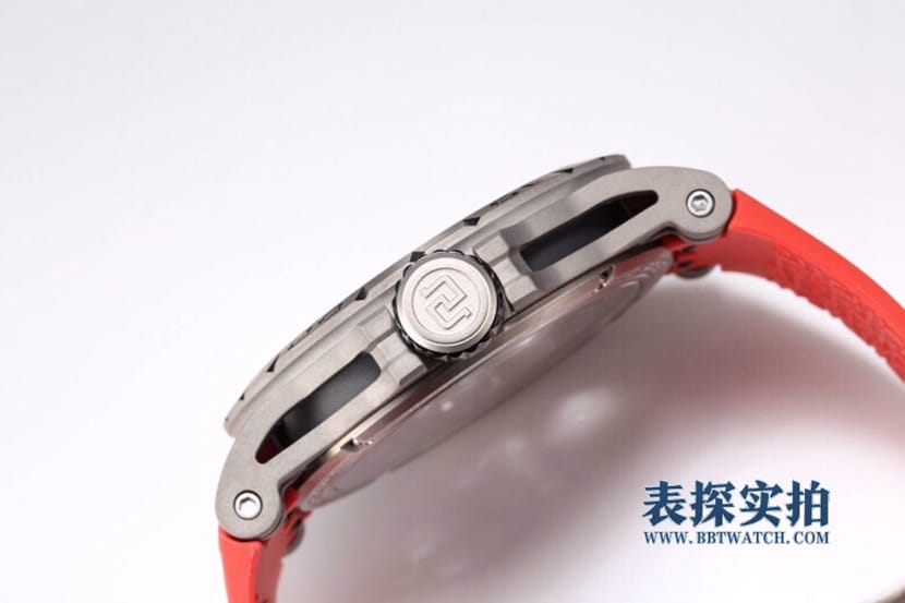 BBR王者罗杰杜彼1:1复刻手表陀飞轮机械RDDBEX0479红色侧面图