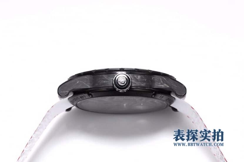 BBR王者罗杰杜彼1:1复刻手表镂空盘陀飞轮橡胶款DBEX0577侧面图