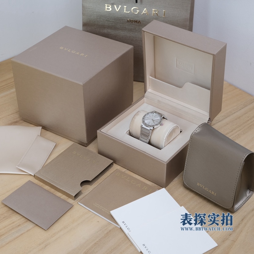 顶级复刻Bv宝格丽白钢女士石英腕表价格