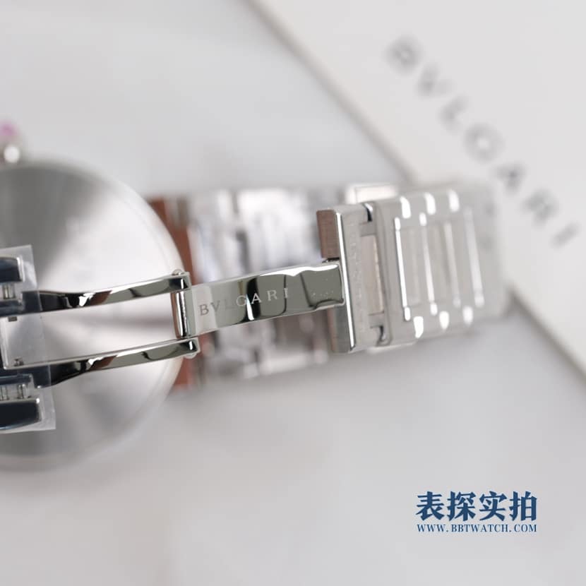 顶级高仿Bv宝格丽女士玫瑰金钻石英腕表表扣