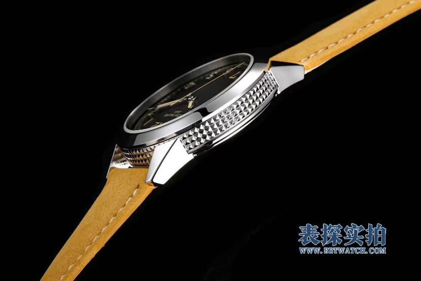 顶级高仿GR升级强夜光版百达翡丽古典表系列腕表侧面