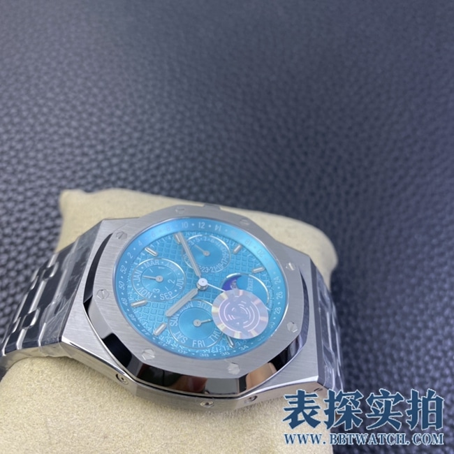 APS爱彼皇家橡树顶级高仿26574系列腕表_多少钱_图片_做工怎么样 侧面