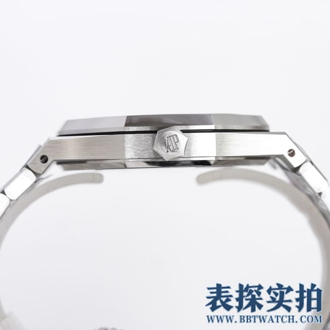 OR厂新品爱彼皇家橡树黑盘大厂精仿Ap15400st腕表侧面