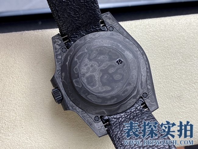 VS劳力士顶级高仿碳纤维水鬼系列腕表 _多少钱_图片_做工怎么样底盖