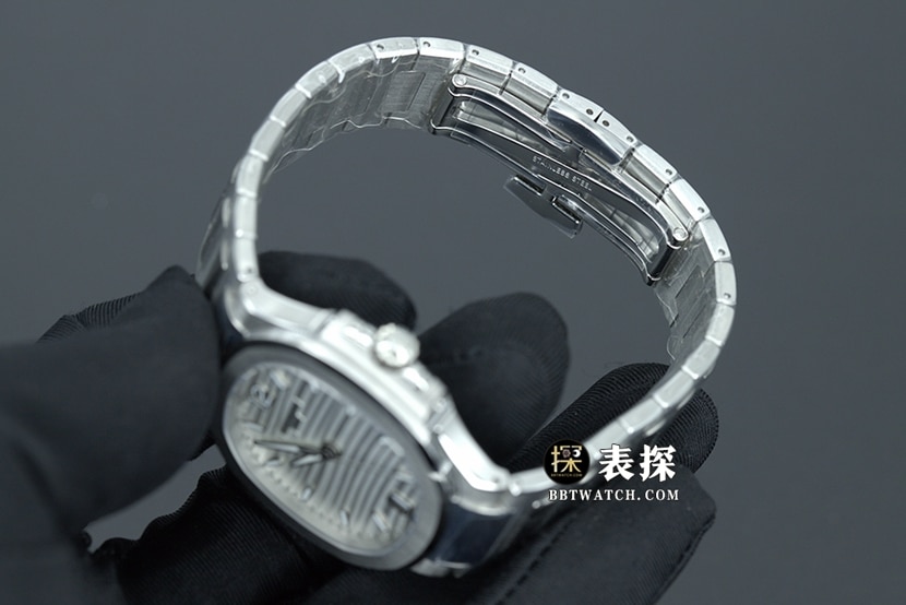 3K厂百达翡丽运动优雅PP8318一比一超A高仿手表女士鹦鹉螺白盘钢带款图片及价格整体实拍图