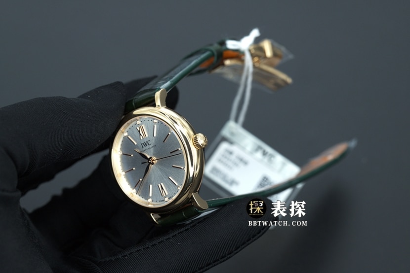 万国柏涛菲诺一比一顶级复刻手表女士表盘金针皮带款图片及价格整体实拍图