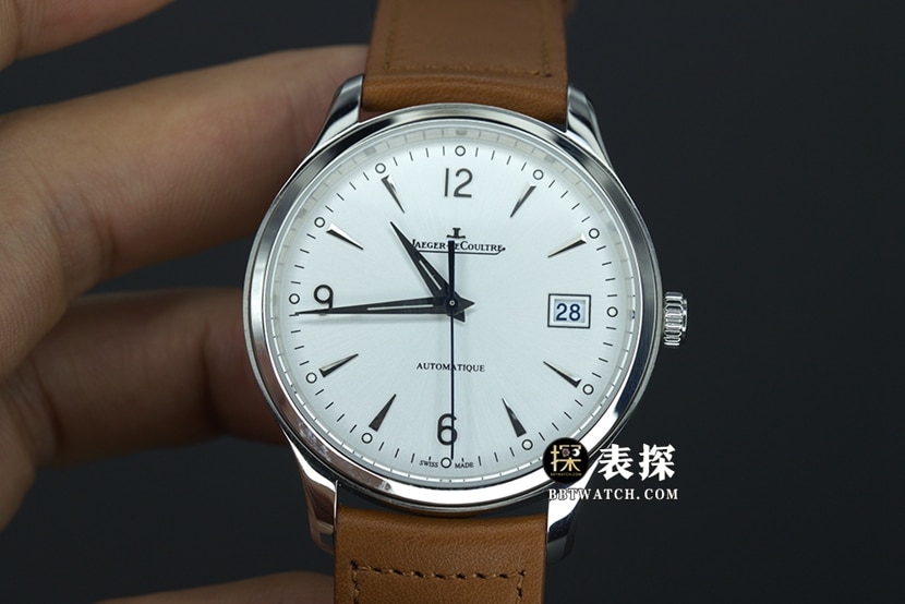 ZF厂积家大师顶级一比一高仿手表男士日历白盘银针皮带款图片及价格正面实拍图