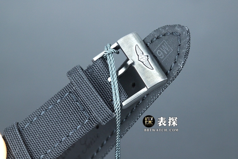 百年灵黑鸟侦察一比一超A精仿手表男士黑盘皮带款图片及价格表带实拍图