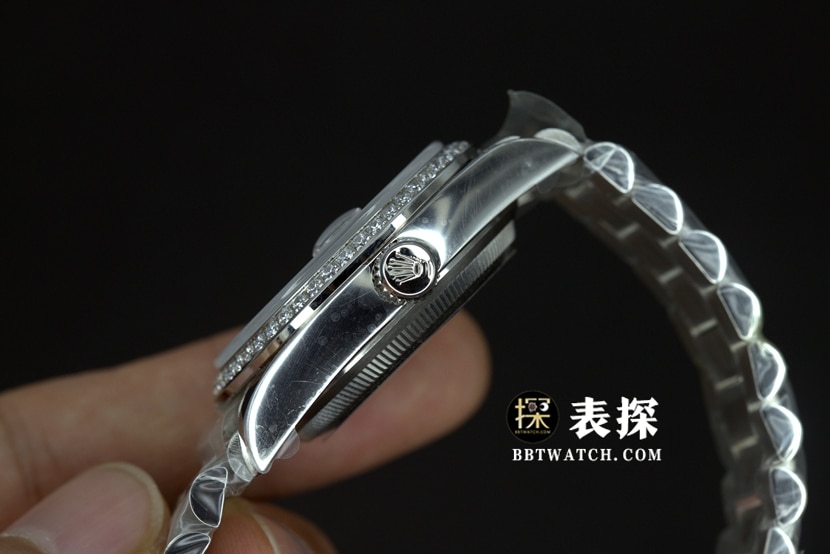 BP厂劳力士日历星期型一比一超A高仿手表满天星盘钢带款图片及价格侧面实拍图