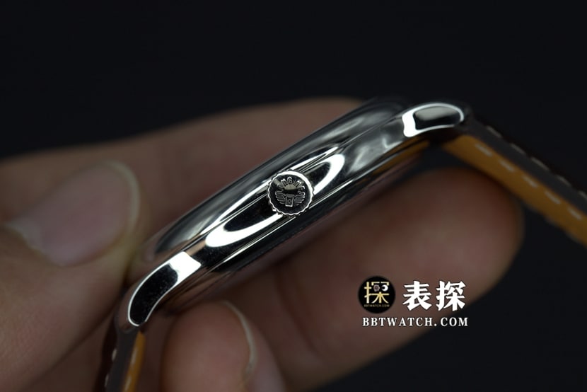 KL厂浪琴名匠顶级一比一高仿手表白盘蓝针皮带款图片及价格侧面实拍图