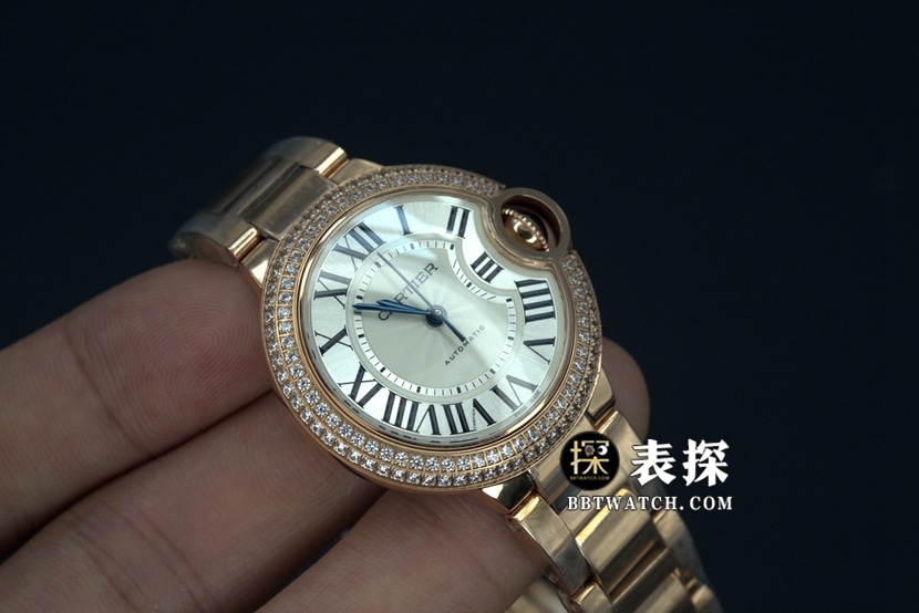 V6厂卡地亚蓝气球顶级一比一精仿手表女士白盘蓝针钢带款图片及价格正面实拍图