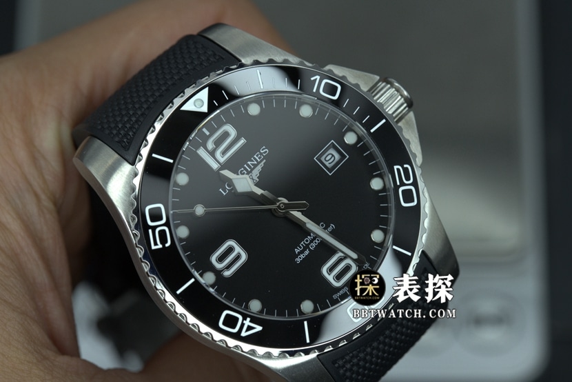 ZF厂浪琴康卡斯一比一顶级复刻手表男士黑盘橡胶款图片及价格正面实拍图