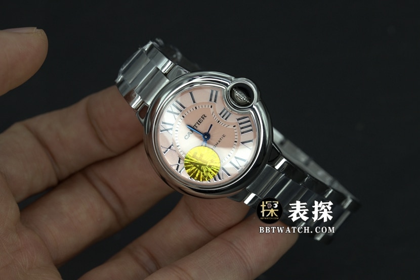 AF厂卡地亚蓝气球顶级一比一高仿手表女士粉盘蓝针钢带款图片及价格正面实拍图