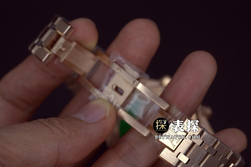 BF厂爱彼皇家橡树系列26331OR超A高仿手表男士蓝盘钢带款图片及价格表扣实拍图