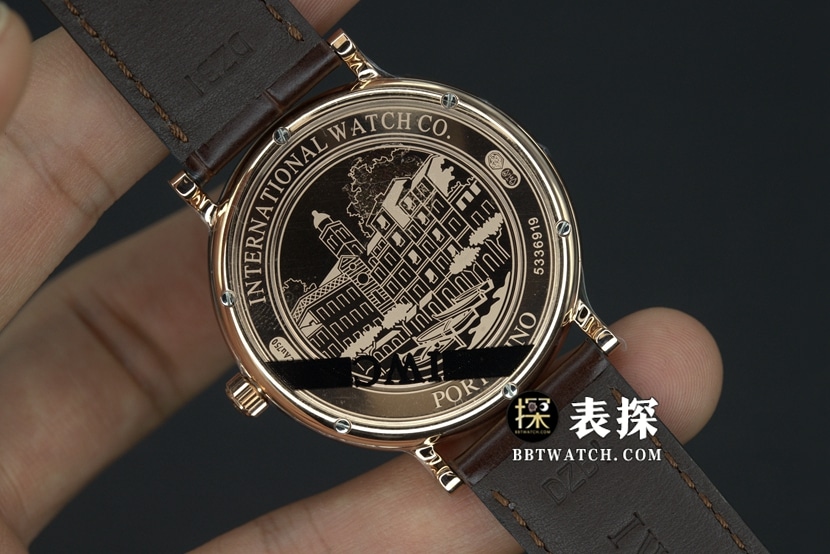 V7厂万国男士柏涛菲诺一比一超A精仿手表岩灰盘金针皮带款IW356511背面实拍图