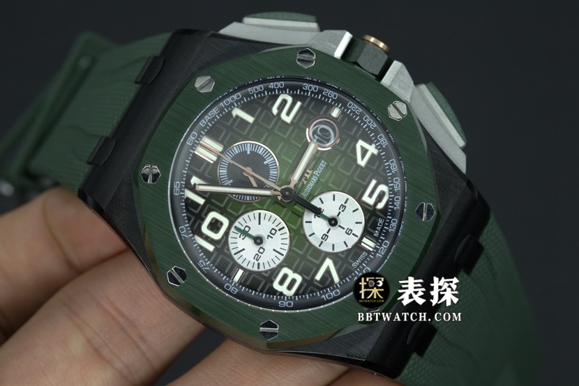 APF厂爱彼皇家橡树离岸型26405一比一顶级复刻手表男士彩色陶瓷绿盘橡胶款图片及价格正面实拍图