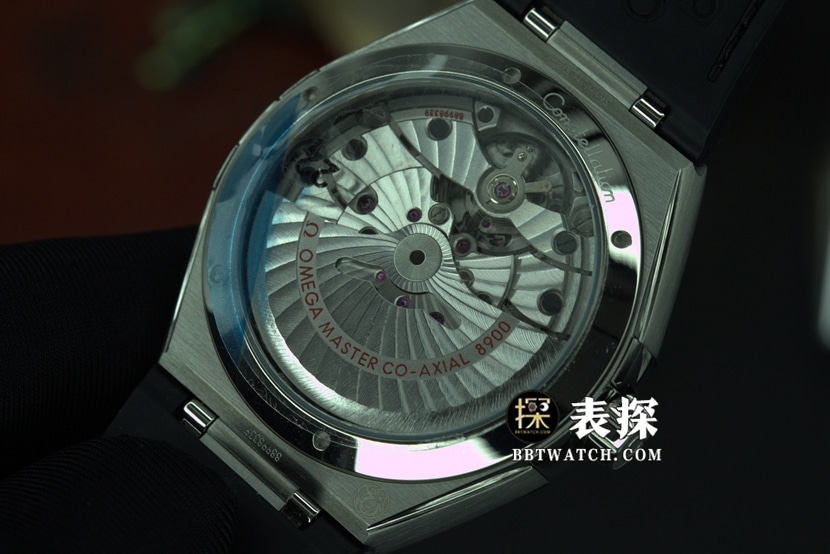 SBF厂欧米茄星座一比一超A精仿手表男士灰盘皮带款图片及价格背面实拍图