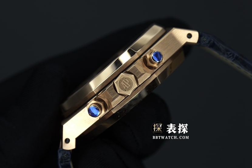 BF厂爱彼皇家橡树26331OR一比一超A高仿手表男士蓝盘皮带款图片及价格侧面实拍图