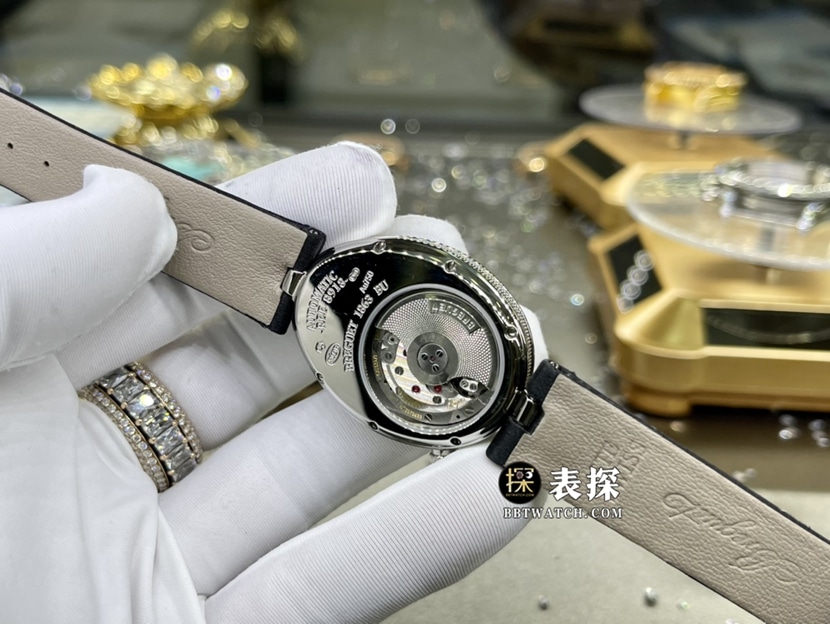 宝玑那不勒斯王后真金真钻定制顶级一比一精仿手表女士椭圆形镶钻盘皮带款背面实拍图
