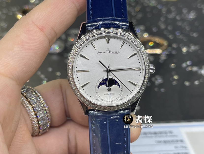 积家大师真金真钻定制一比一顶级复刻手表女士银灰盘镶钻皮带款正面实拍图