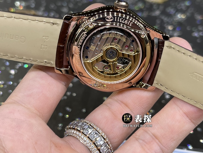 积家大师真金真钻定制顶级一比一精仿手表男士万年历皮带款背面实拍图