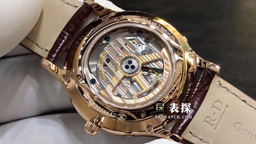 JL积家大师真金真钻定制顶级一比一高仿手表男士蛋壳黄玫瑰金盘月相皮带款背面实拍图