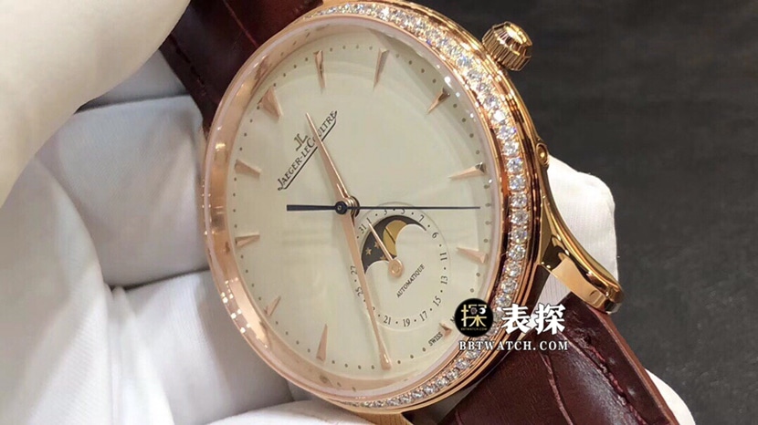 JL积家大师真金真钻定制顶级一比一高仿手表男士蛋壳黄玫瑰金盘月相皮带款侧面实拍图