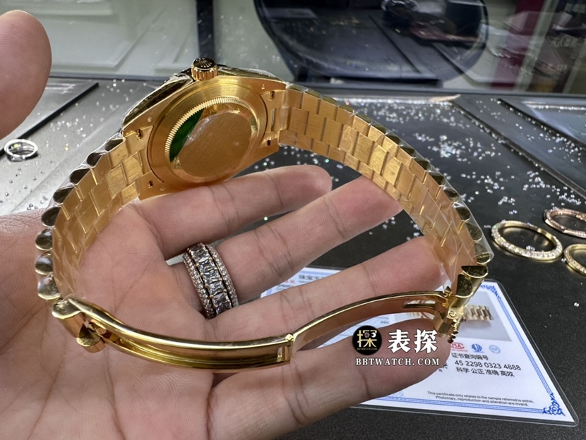 劳力士星期日历型真金真钻定制一比一超A高仿手表女士香槟金盘钢带款表扣实拍图