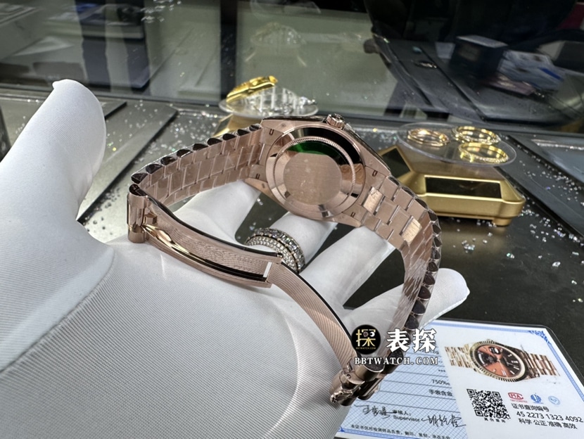 劳力士星期日历型真金真钻定制顶级复刻手表男士咖色盘钢带款表扣实拍图