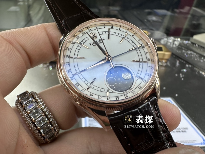 劳力士切利尼真金真钻定制顶级复刻手表男士白盘月相皮带款正面实拍图