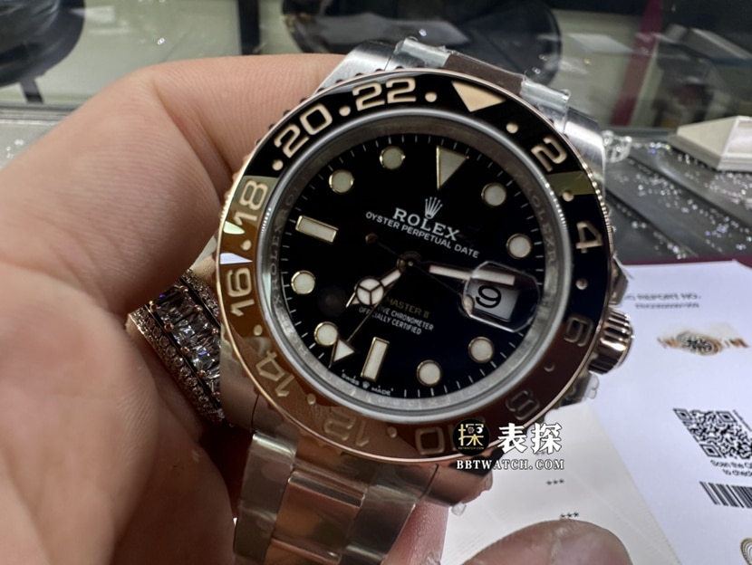 劳力士格林尼治型II真金真钻定制一比一超A高仿手表男士黑盘间金钢带款正面实拍图