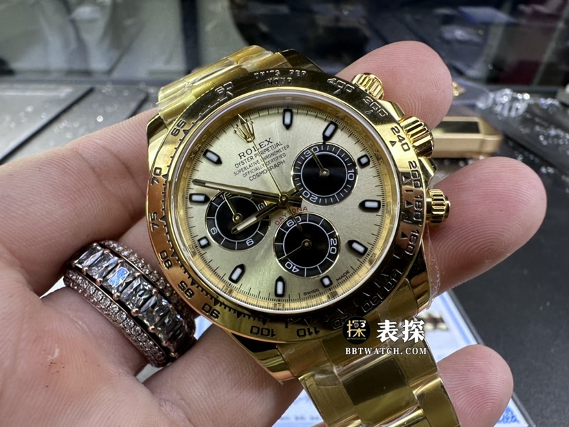 劳力士宇宙计型迪通拿真金真钻定制一比一顶级复刻手表男士香槟色熊猫盘钢带款正面实拍图
