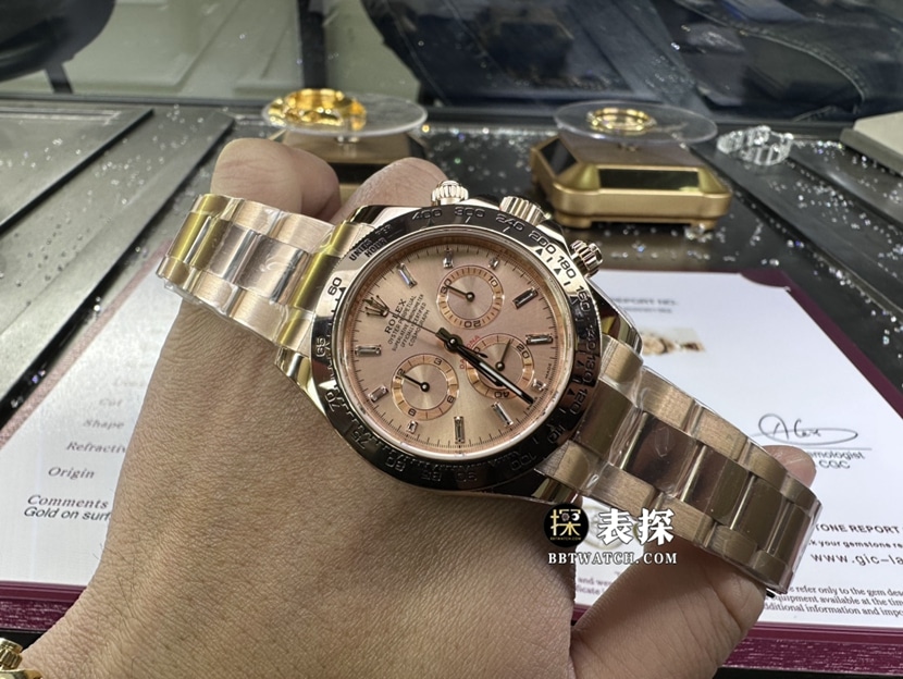 劳力士宇宙计型迪通拿真金真钻定制顶级一比一高仿手表男士玫瑰金盘钢带款正面实拍图