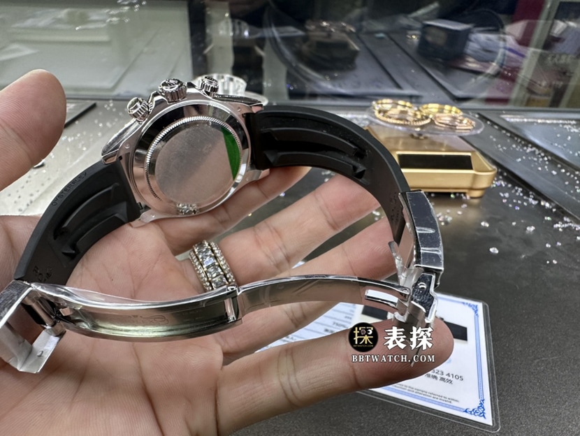 劳力士宇宙计型迪通拿真金真钻定制一比一超A高仿手表男士银灰盘橡胶款表扣实拍图