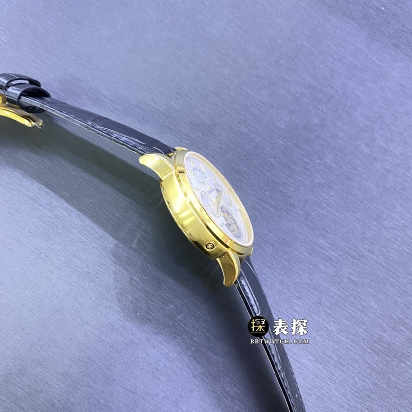 积家大师真金真钻定制一比一超A高仿手表男士白盘月相皮带款侧面实拍图