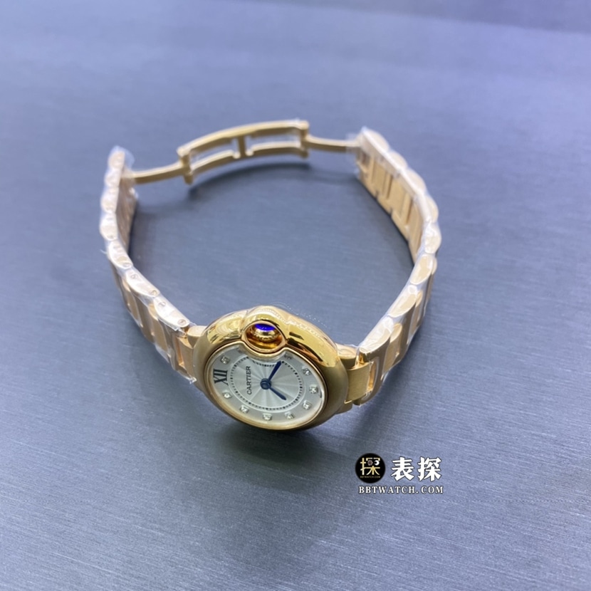 卡地亚蓝气球真金真钻定制一比一顶级复刻手表女士白盘玫瑰金钢带款侧面实拍图