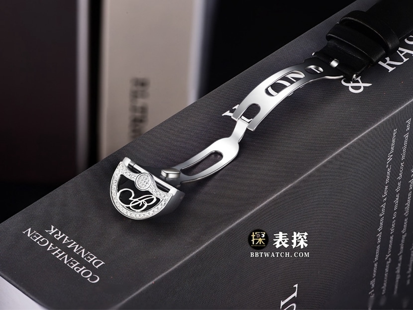 宝玑那不勒斯王后真金真钻定制顶级一比一精仿手表女士银白色天然贝母盘镶钻皮带款表扣实拍图